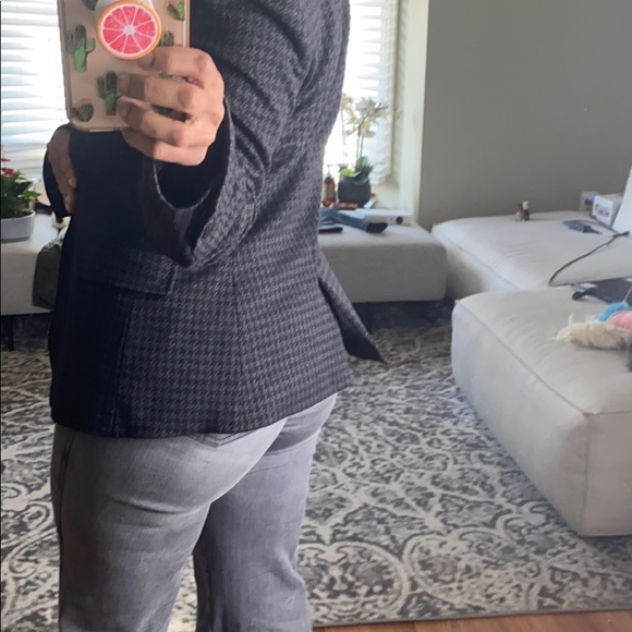 Theory pattern button down blazer - Picture 4 of 5